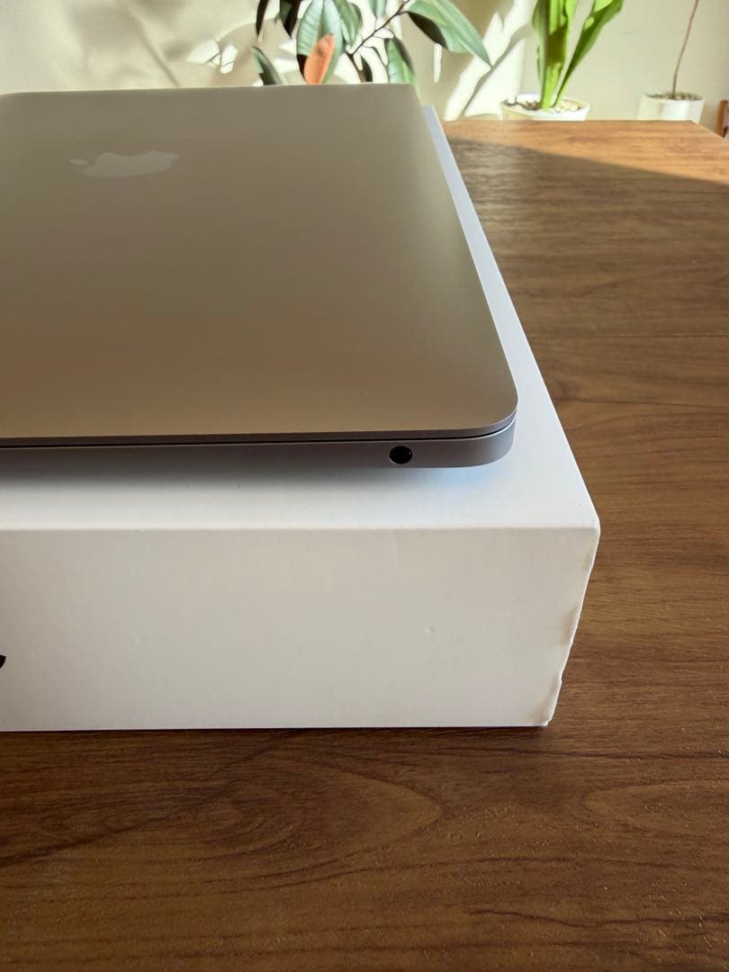 美品 M1 MacBookAir 8GB 256GB MacBook 13インチ