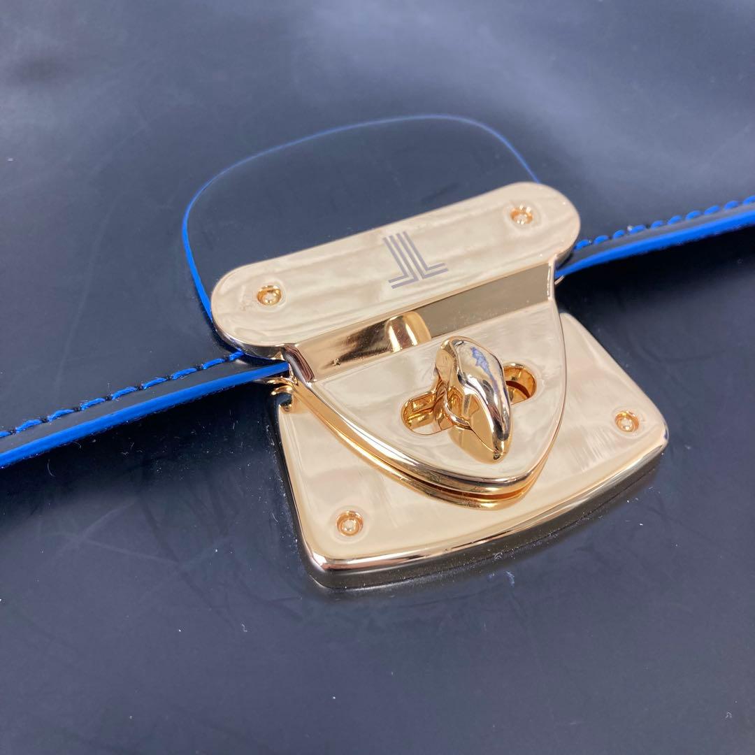 LANVIN✨レザー　リュック ゴールド金具　自立　ターンロック　ブランドロゴ