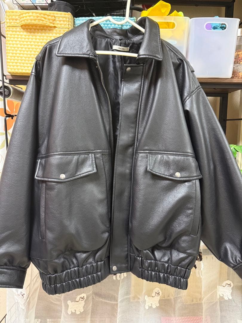 ファー付き黒レザージャケット