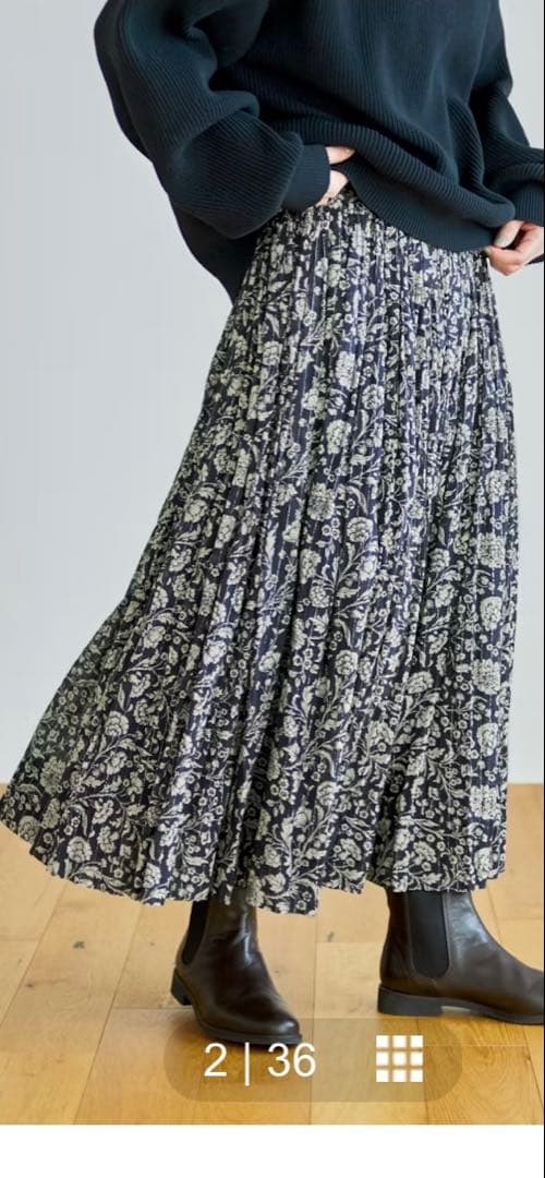 【新品未使用】人気完売品　北欧暮らしの道具店　ソワ　Soi-e 花柄スカート