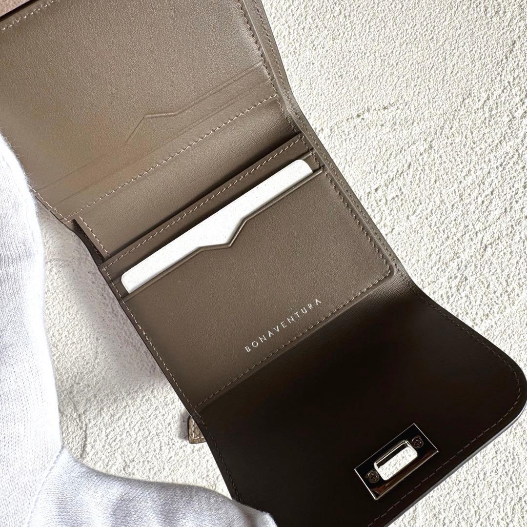 新品未使用 ボナベンチュラ ベアトリーチェ トリフォールド 財布 エトープ
