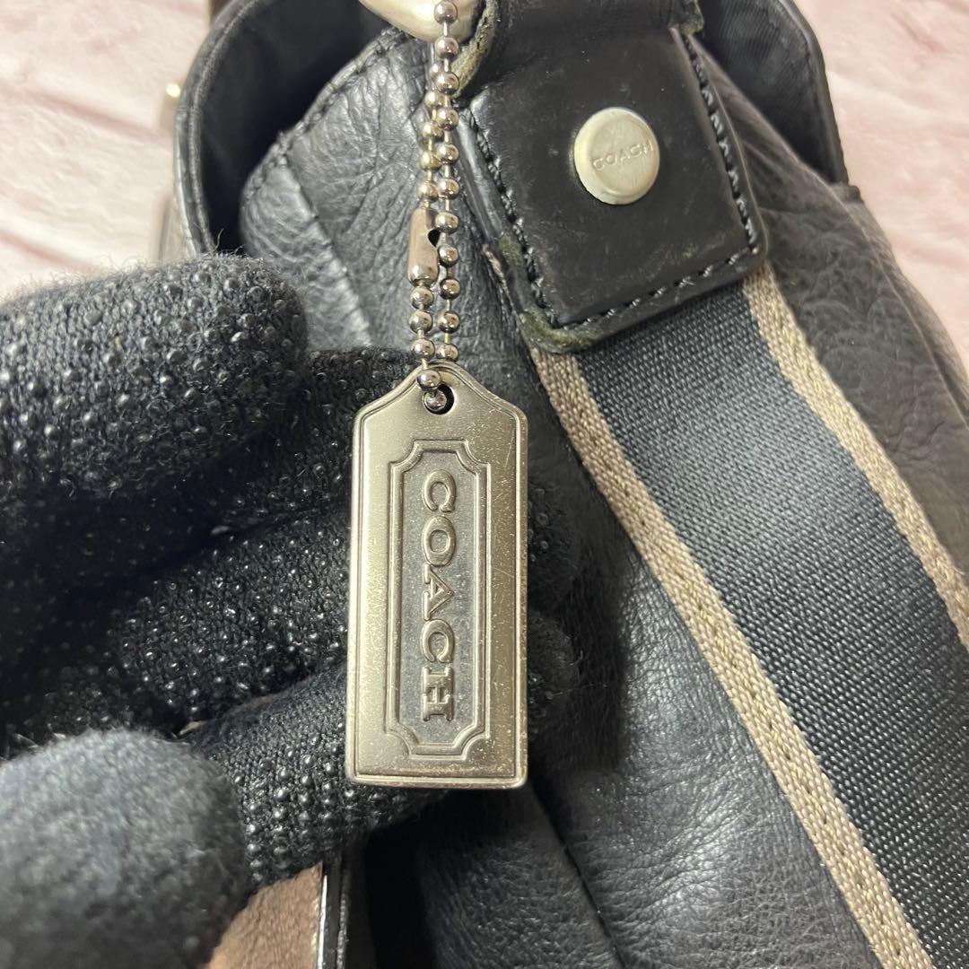 COACH ショルダーバッグ メッセンジャーバッグ レザー エンボス 斜め掛け