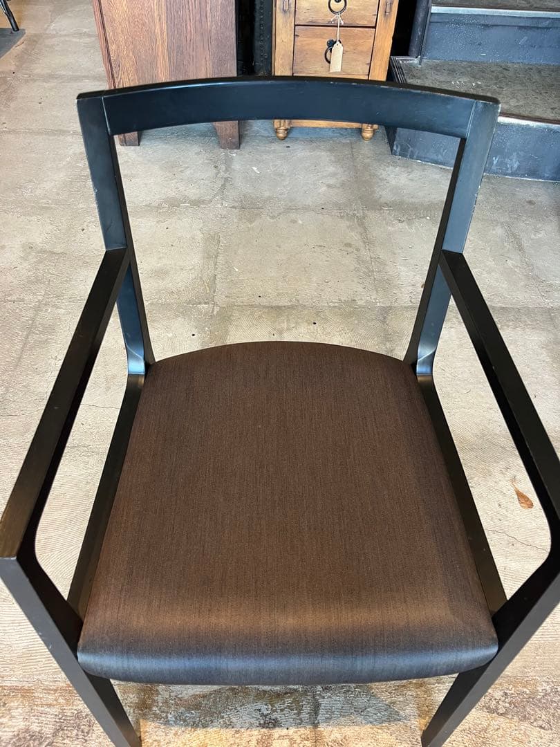 カッシーナ　イクスシー　ダイニングチェア