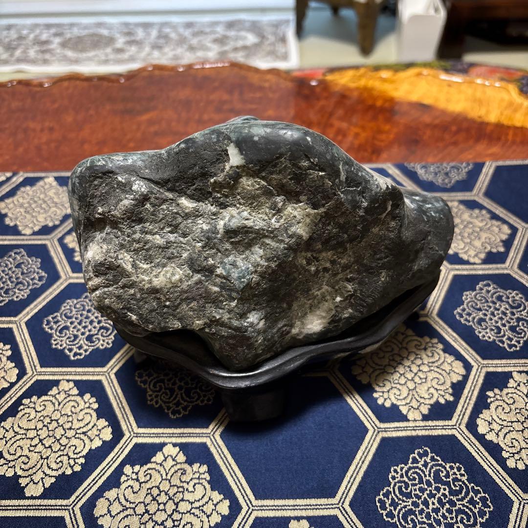 菊花石置物 木製台座付き