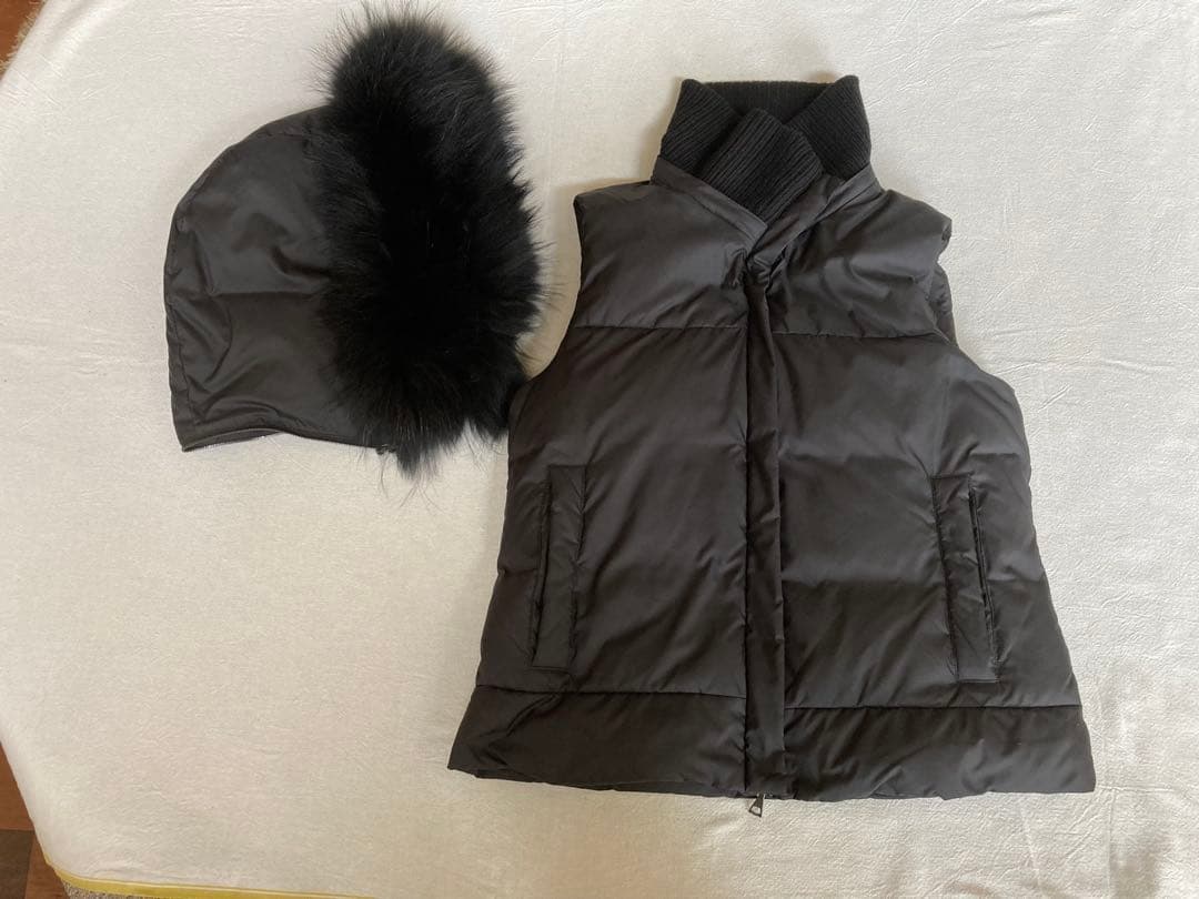 セオリー 3WAY ダウンベスト 黒　美品