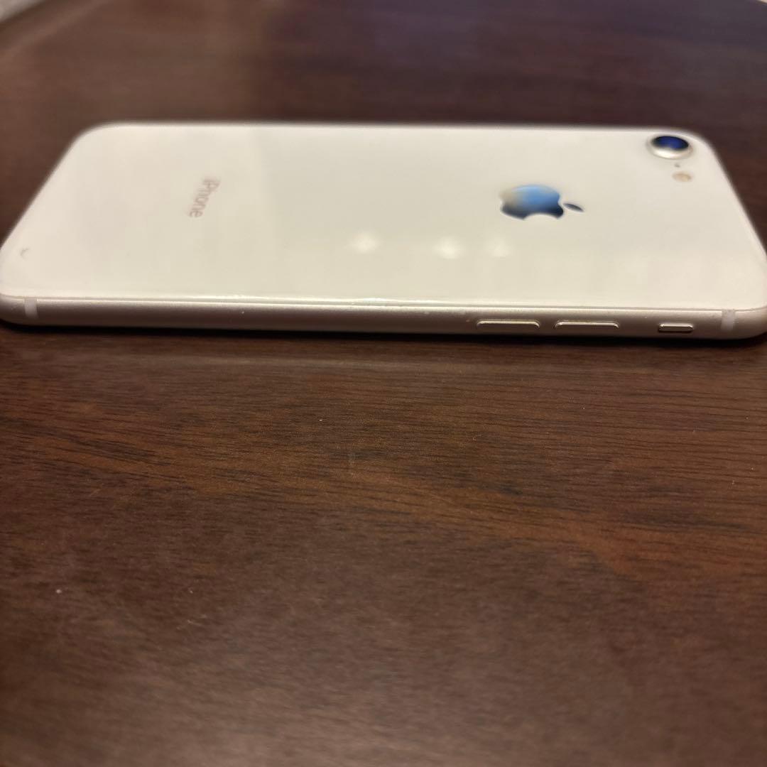 スマートフォン本体 iPhone8 256GB