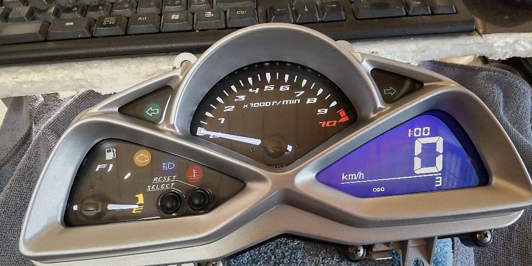 SG52J マジェスティS　スピードメーター　動作品