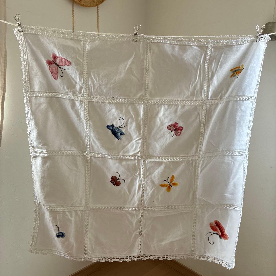 フランスアンティーク　刺繍ちょうちょレース