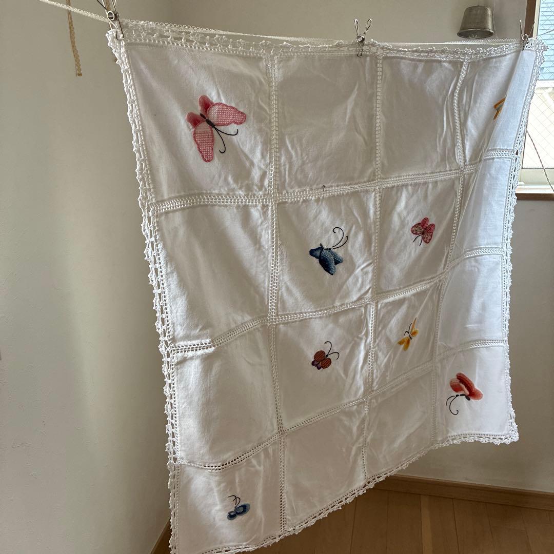 フランスアンティーク　刺繍ちょうちょレース