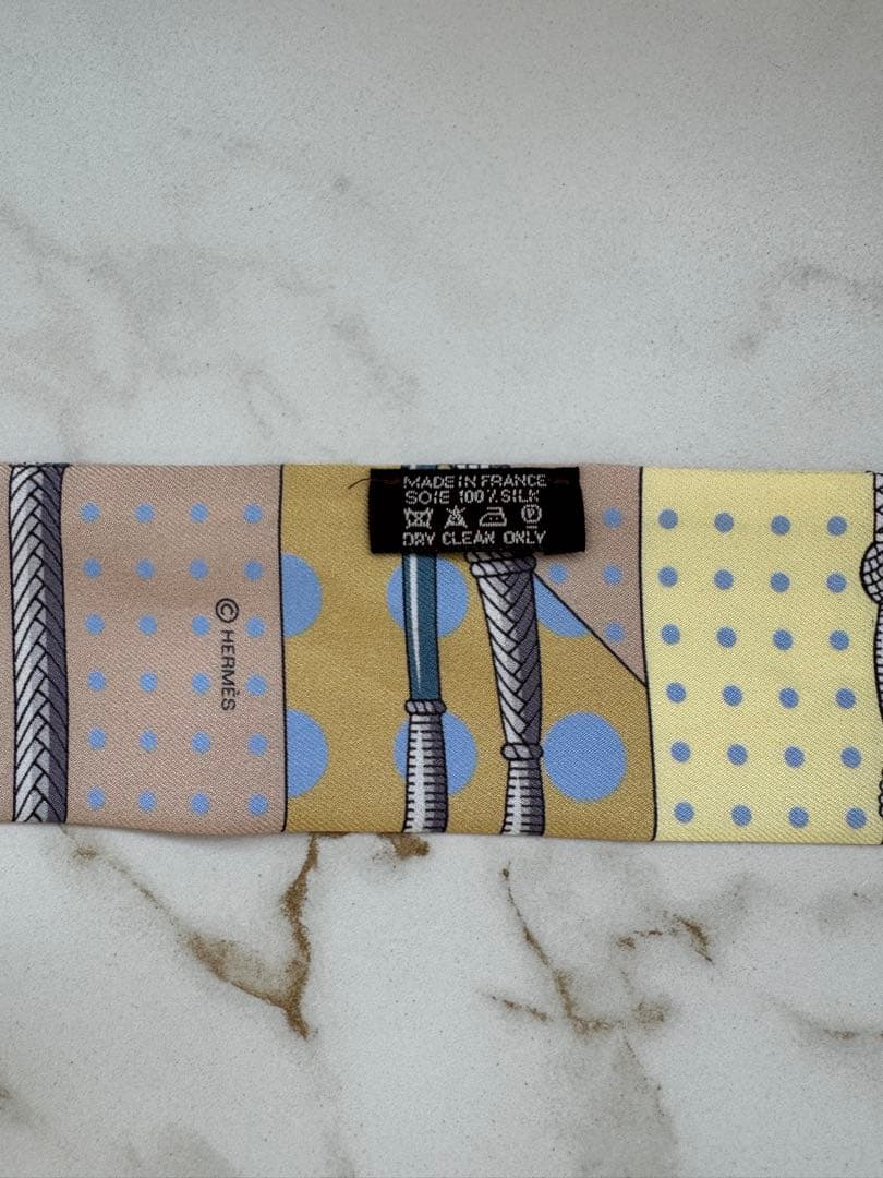 HERMES ツイリーシルクスカーフ 美品