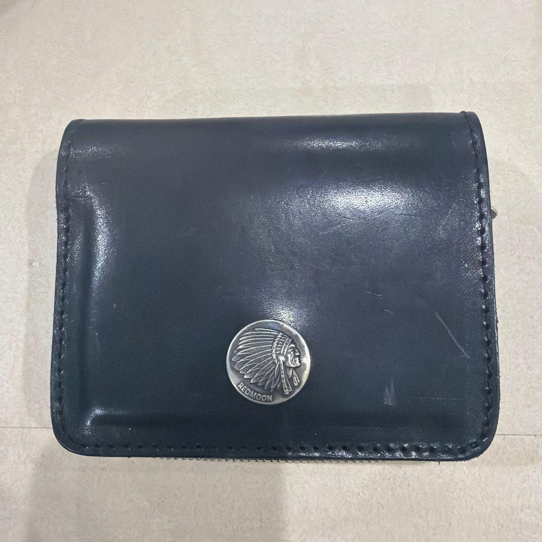 ブラックレザー 二つ折り財布　レッドムーン