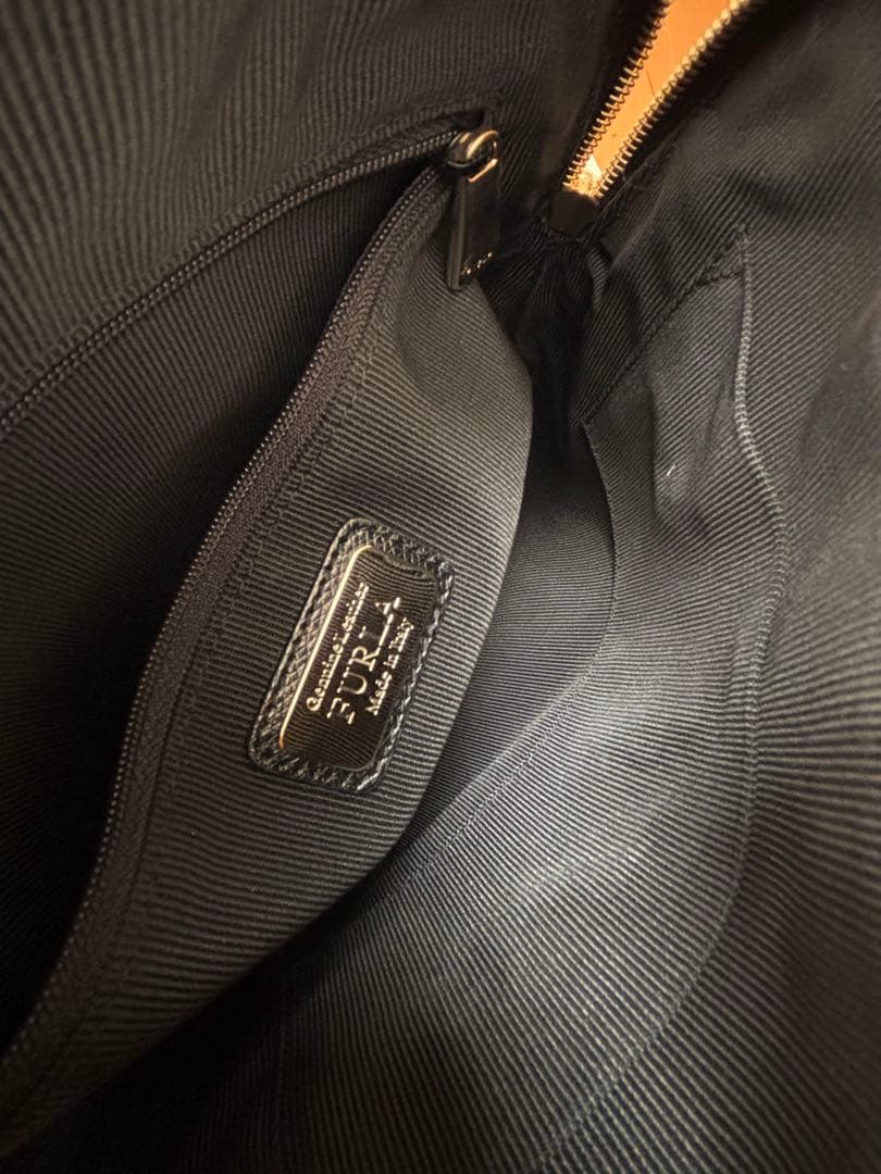 FURLA パイパー リュックサック ブラック