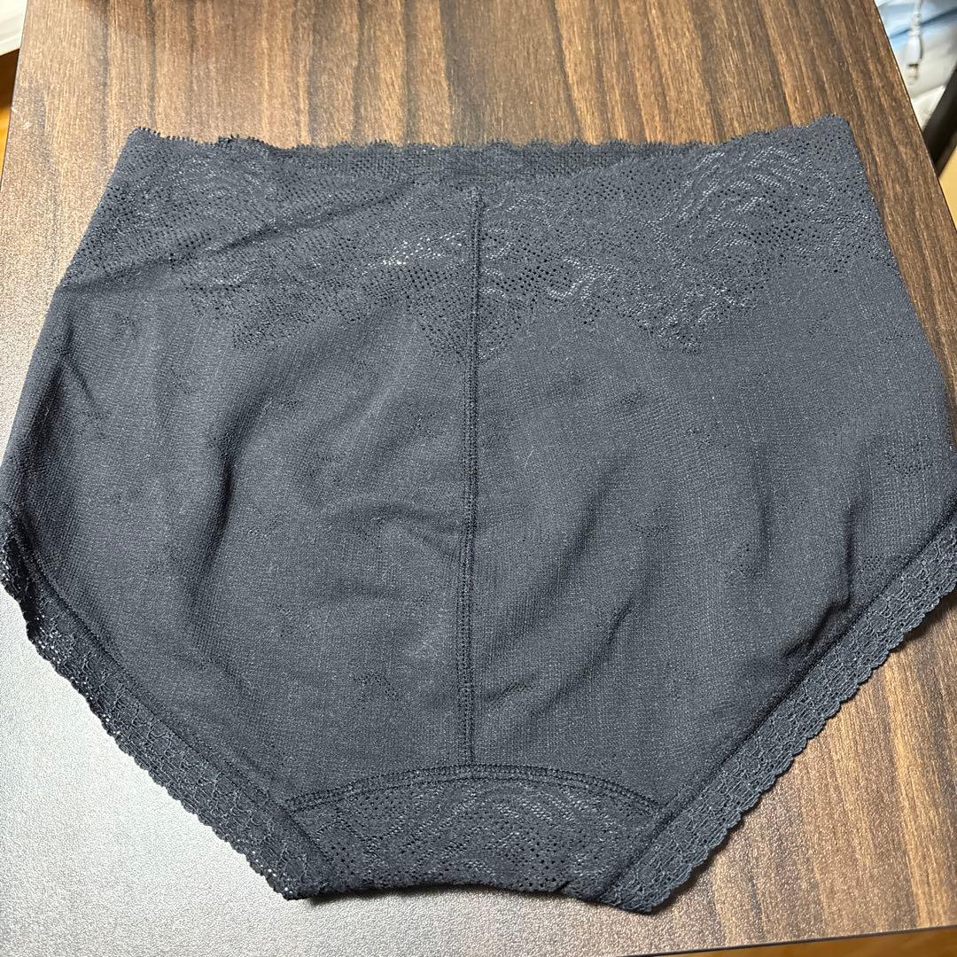 MARUKO カーヴィシャス　ショーツ 黒　4枚　Mサイズ