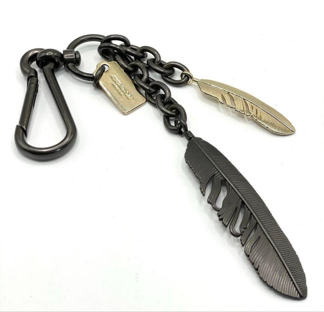 新品★COACH メタル フェザー チャーム・キーホルダー　黒　メンズレディース