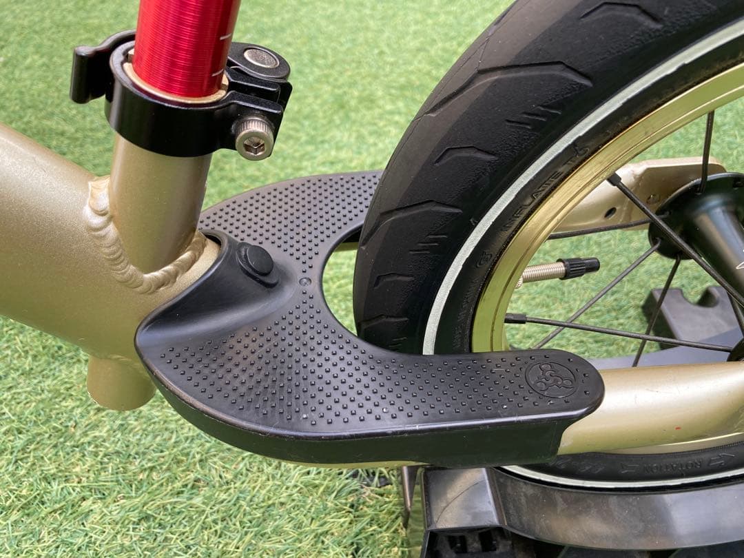 strider ストライダープロ　PRO限定ゴールド　 アルミホイール付