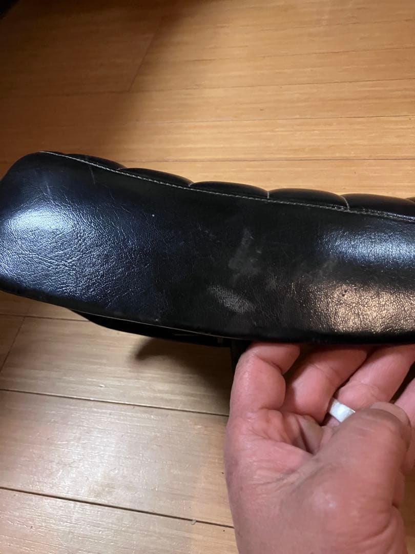 スズキ・TS250ハスラー　TS2504シート タックロール張替え