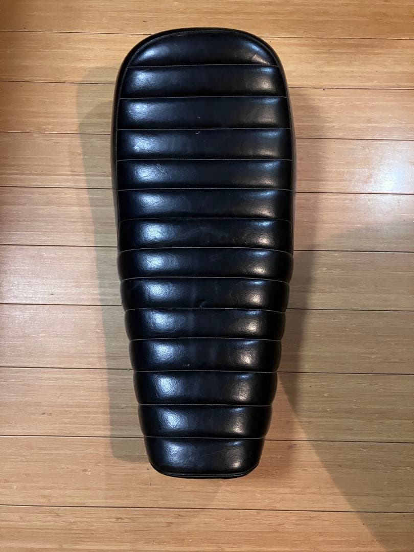 スズキ・TS250ハスラー　TS2504シート タックロール張替え