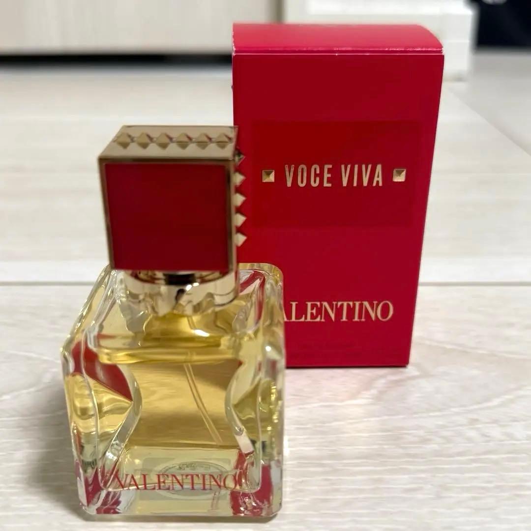 ヴァレンティノ ヴォーチェ ヴィヴァ オードパルファン 30ml