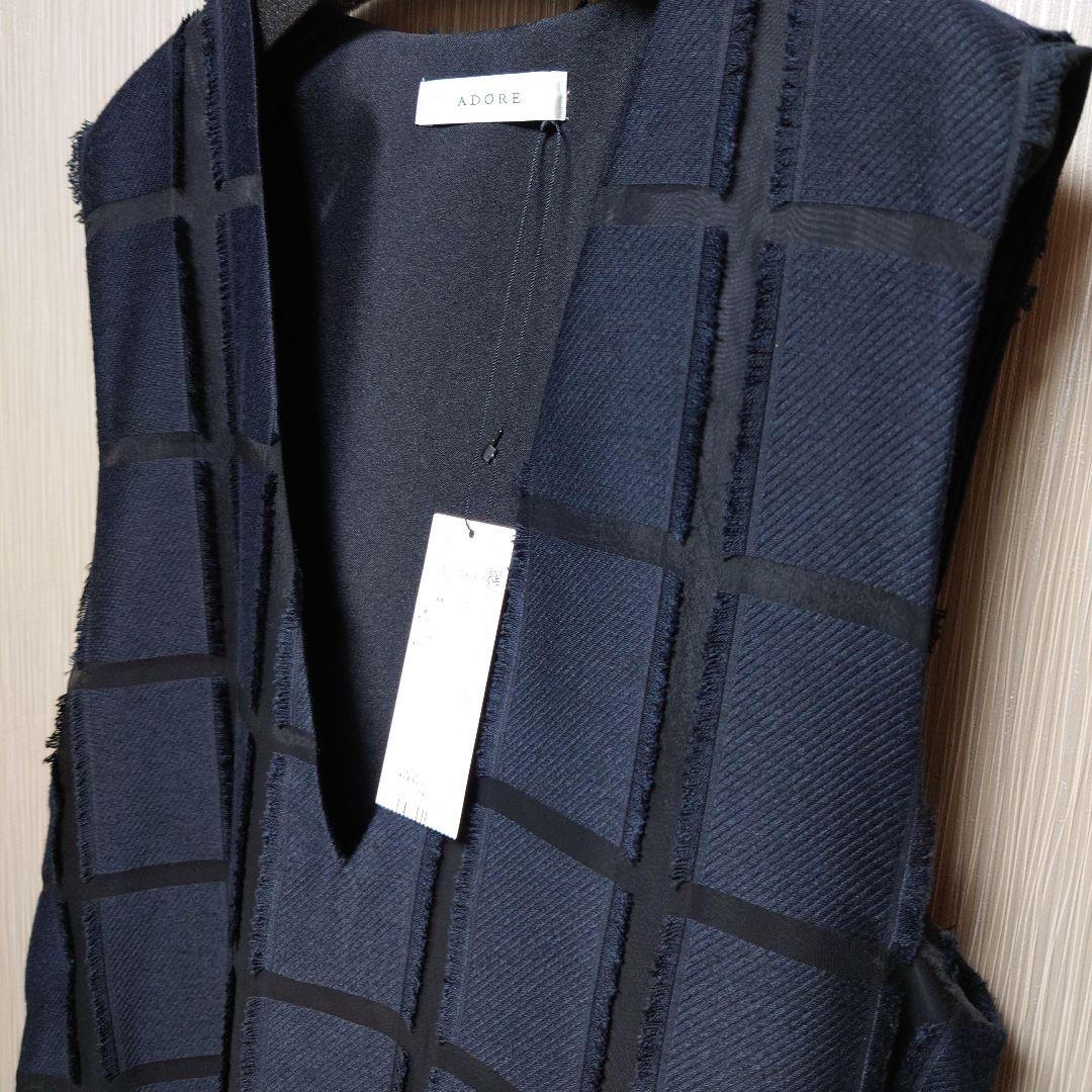 ⚫専用⚫未使用タグ付 アドーアウィンドーペン ジャガードワンピース 黒 38