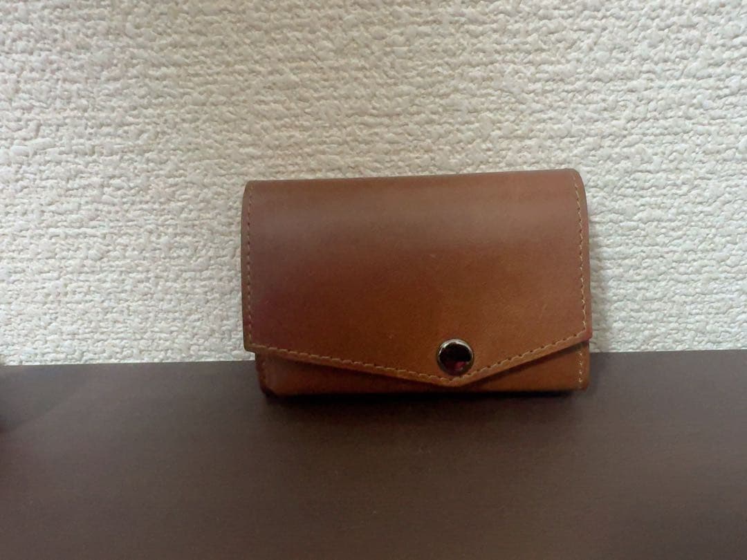 【abrAsus】小さい財布　ブッテーロレザー　キャメル　三つ折り財布