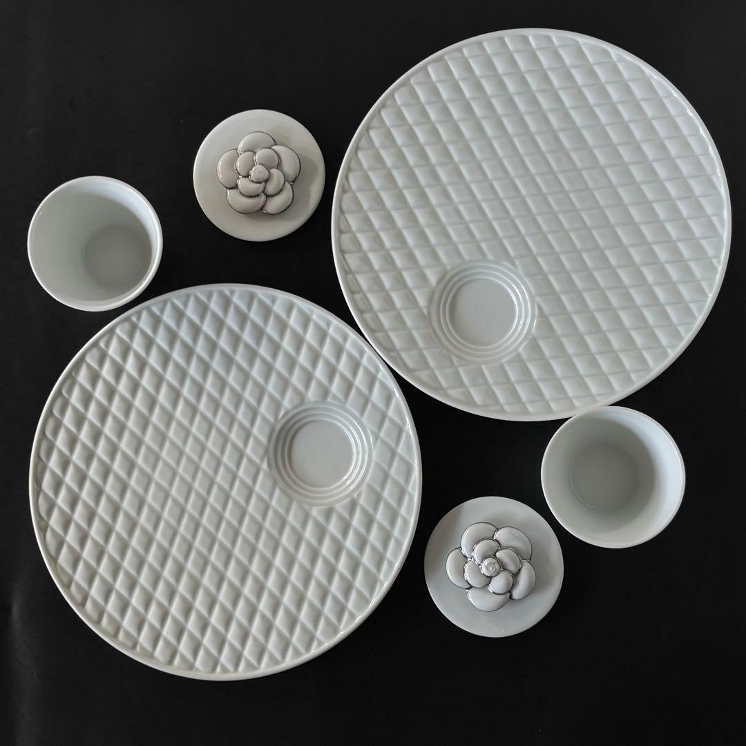 キルティングプレート ＆　カメリア　アミューズカップL 2セット