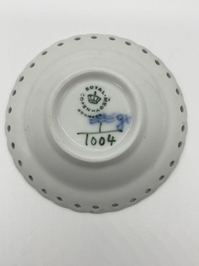ロイヤルコペンハーゲン ブルーフルーテッドフルレース小皿