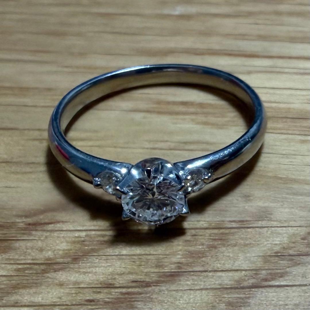 ダイヤ　指輪　Pt900