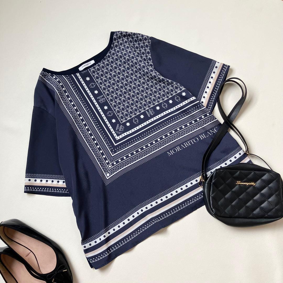 ◆美品◆MORABITO◆スカーフ柄風半袖ブラウス◆Tシャツ◆濃紺ネイビー◆M
