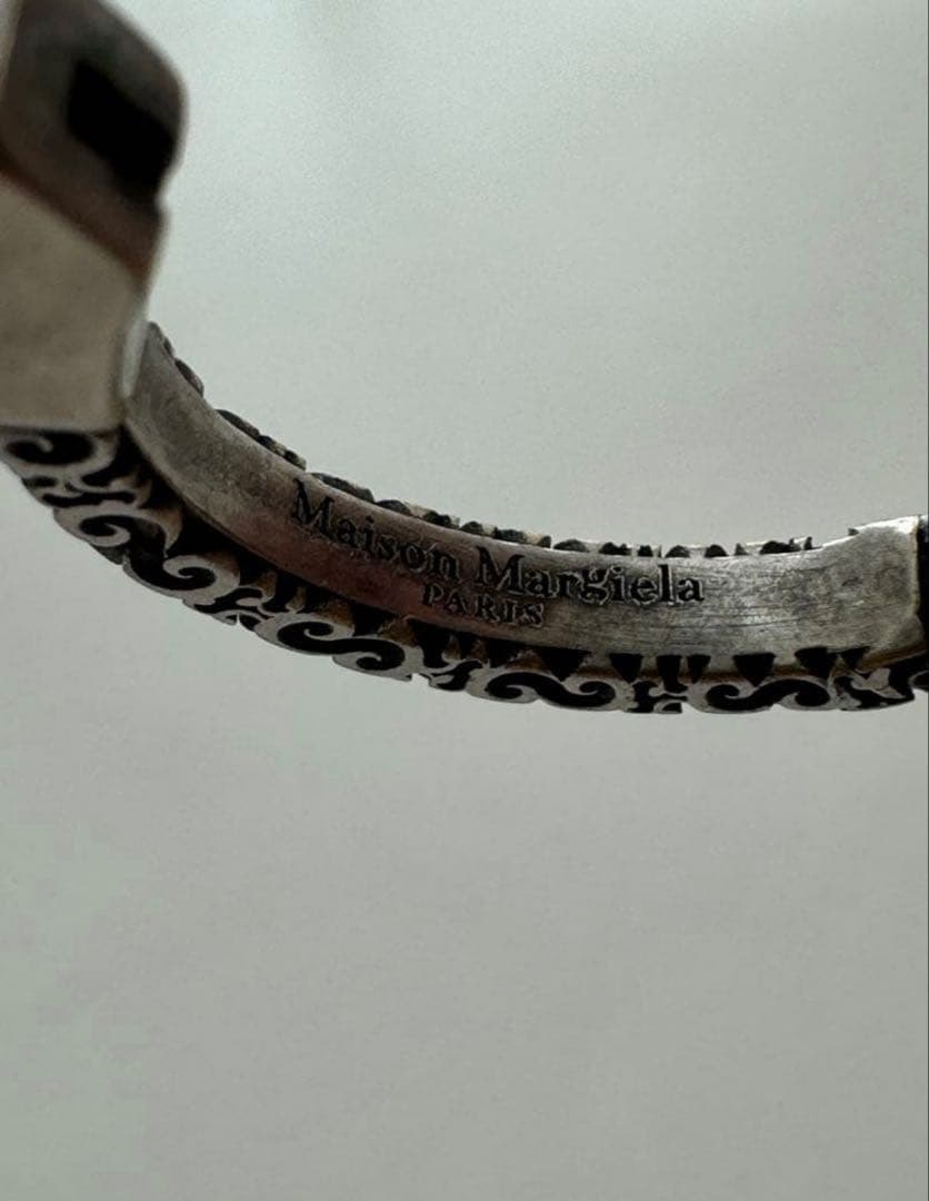 【メゾンマルジェラ】フープピアス　片耳