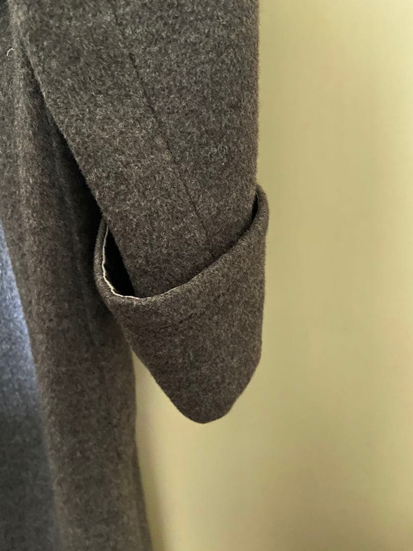 連休セール Yves Saint Laurent グレー ロングコート