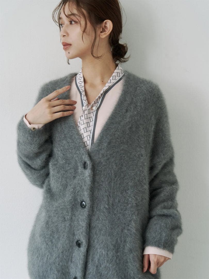 新品未使用TONAL FOX×CASHMERE Vネックカーデグレー