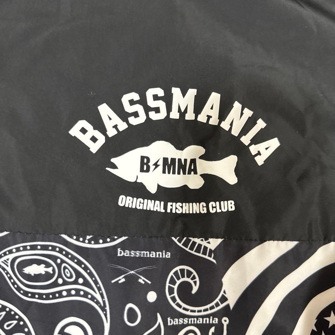 美品　bassmania バスマニア　ウィンドブレーカー