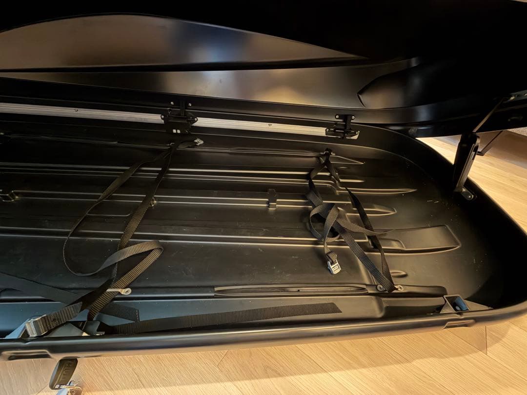 【引取限定】スーリーThule ルーフボックス　ツーリングL ブラック