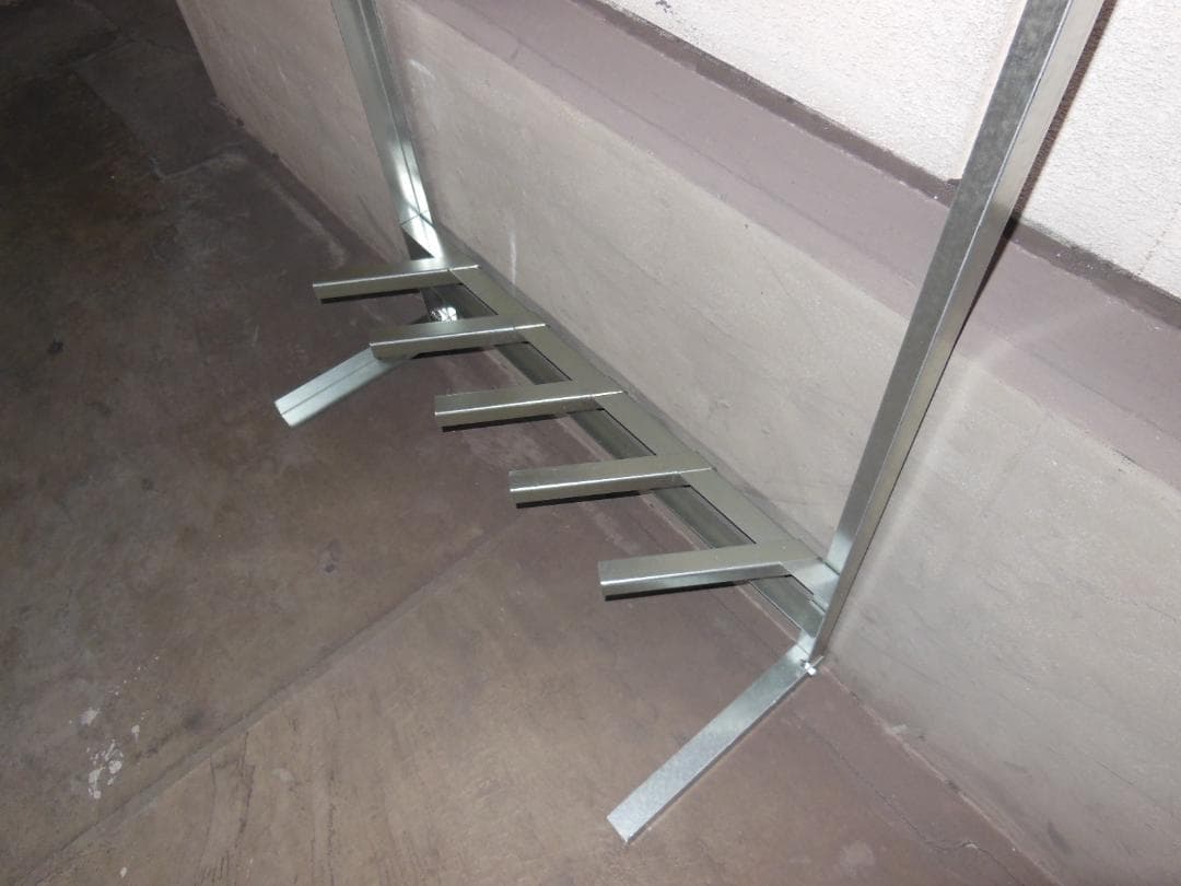 ほうきかけ　かさかけ