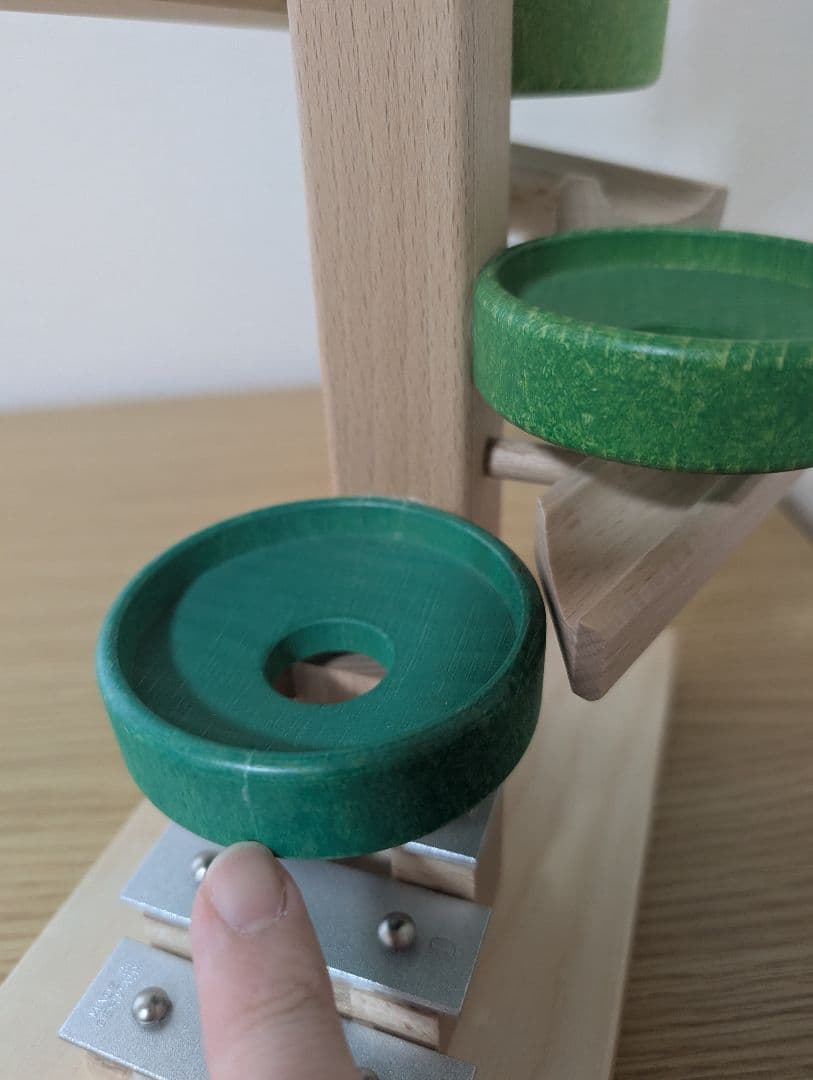 トレイクーゲルタワー　BECK　レインボー