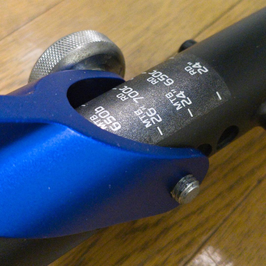 Wahoo KICKR V5 動作確認済 スマートトレーナー　ワフー キッカー