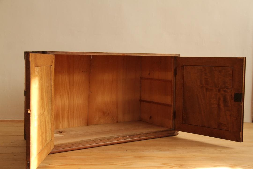 棚　引き戸　木製　収納棚　高さ54㎝　アンティーク　レトロ　古家具