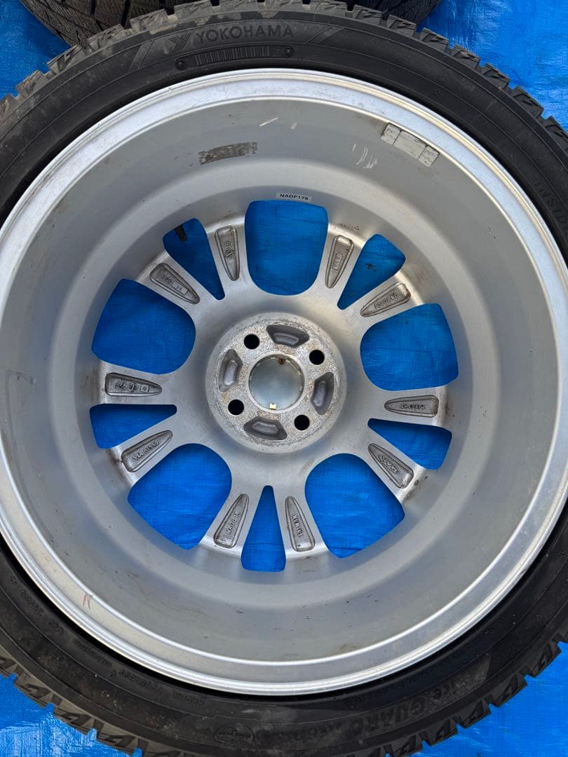 ヨコハマスタッドレスタイヤ17インチ、アルファロメオホイール