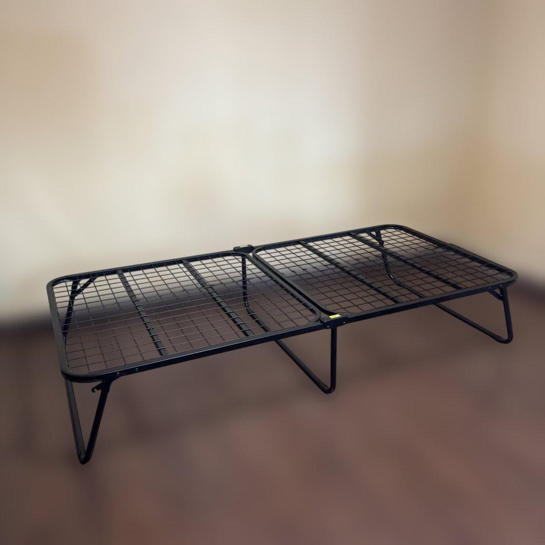 引取限定　組み立て要らず完成品 山善スチール製シングルベッドフレーム ブラック