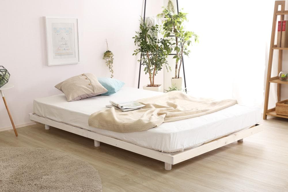 【セミダブル】 北欧パインフレームの高さ調節可能なベッド <フレームのみ>