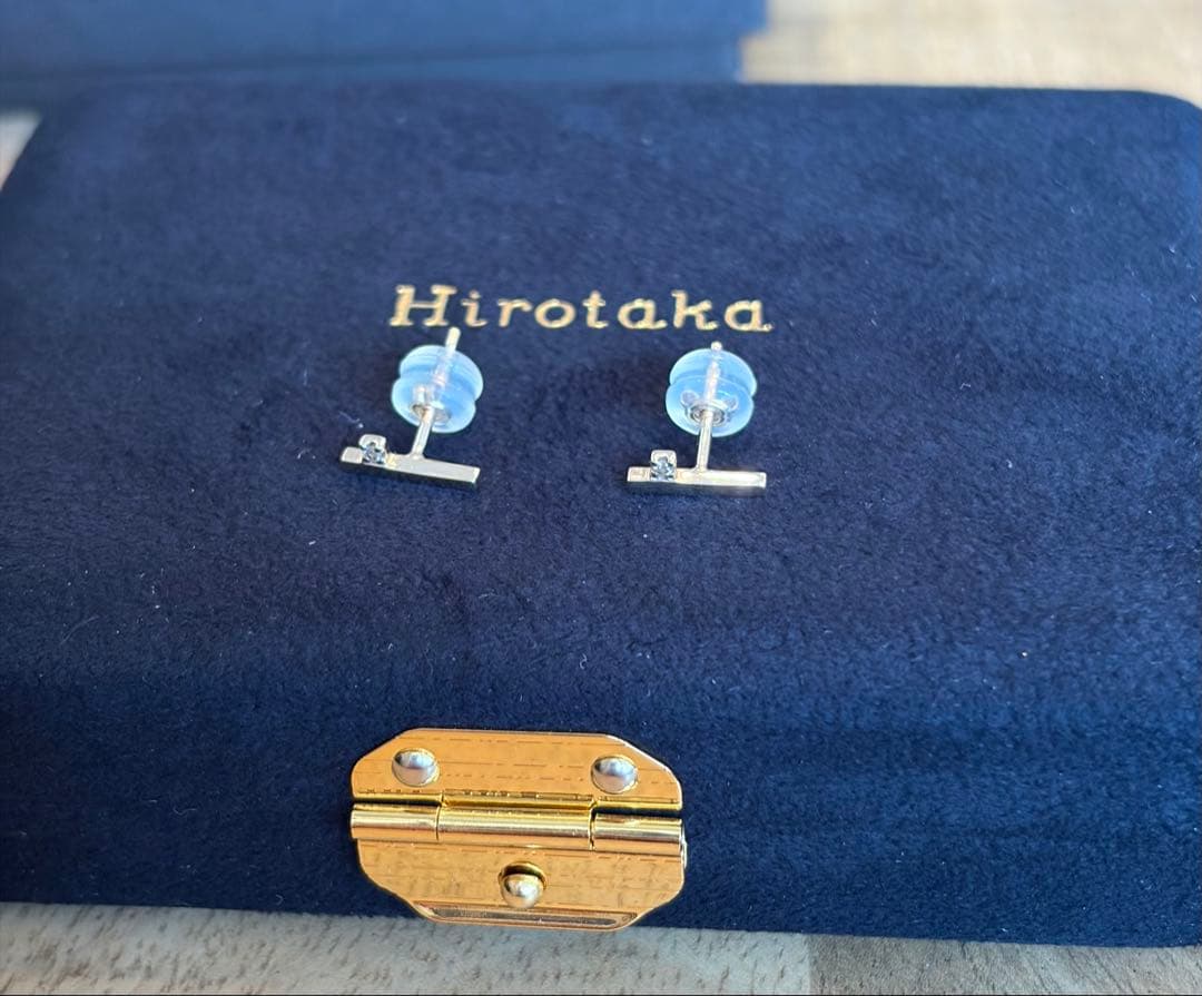 Hirotaka モスキート ダイヤモンドバーピアス <エストネーション別注>