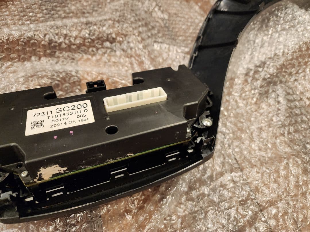 【専用】フォレスター DBA-SH5　エアコンスイッチパネル