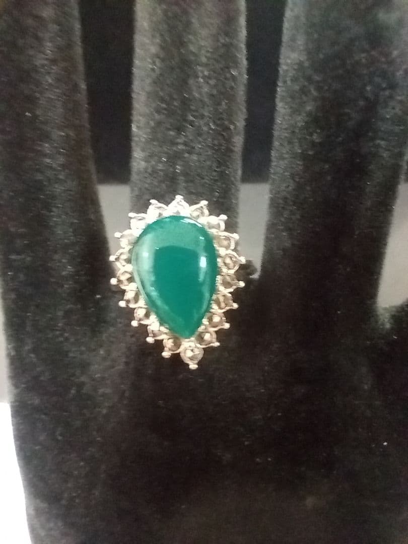 ティアドロップリング