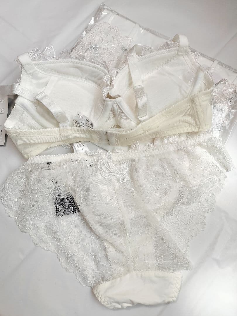 HIMICO ブラ（D65）、ショーツ、ロングキャミソール（М）3点セット