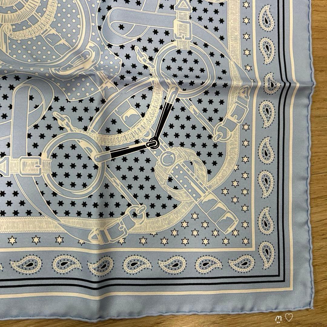 HERMESエルメス　カレ55　エプロンドールバンダナ　バンダナ柄シルクスカーフ