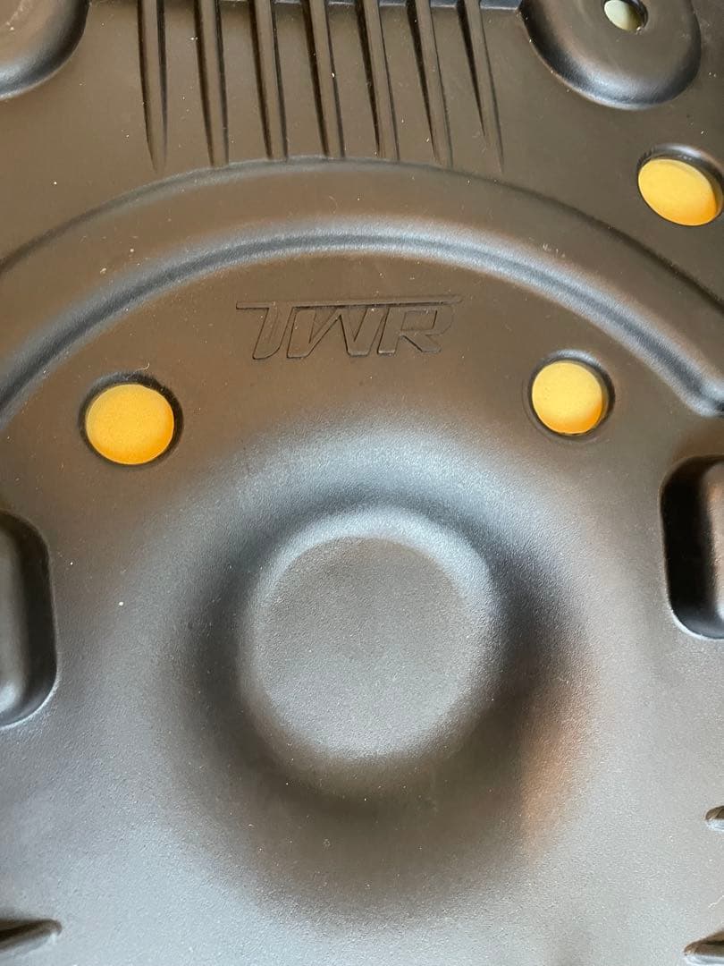 スーパーカブ、クロスカブ用 TWR製ローダウンシート　ブラック