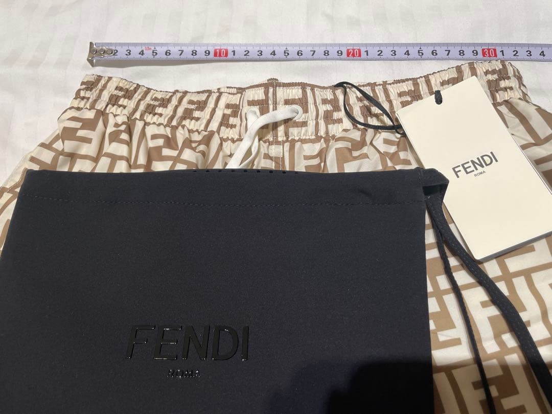 [新品] FENDI FFロゴ水着Sサイズ　新品未使用、タグ付き