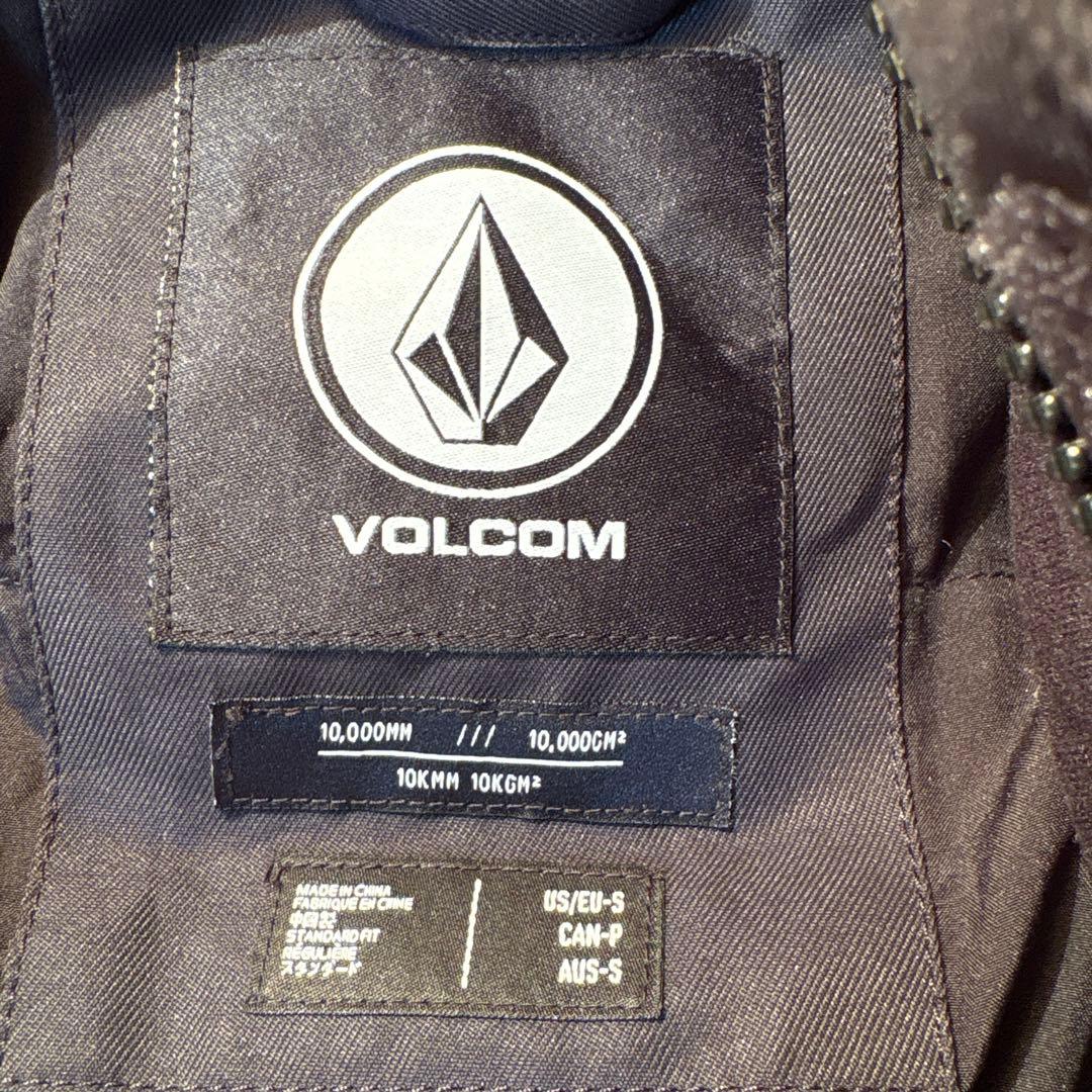 美品　VOLCOM　スノーウェア　上下セット