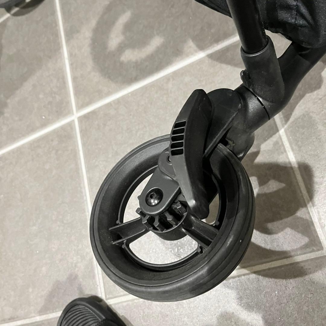 美品 ✨最上位モデル✨Aprica LUCE Free 送料込　AB型