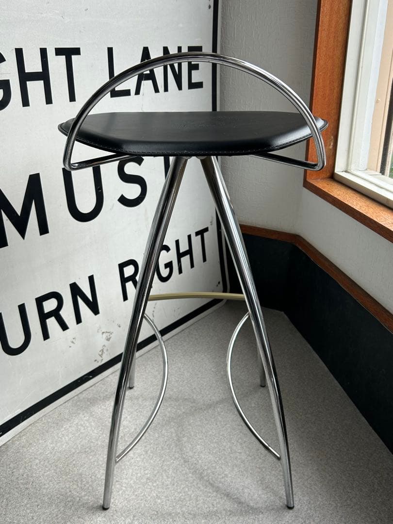 cattelan italia カッテランイタリア　カウンターチェア　椅子 　黒